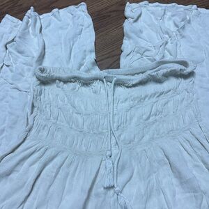 O'Neill White Off-Shoulder Top